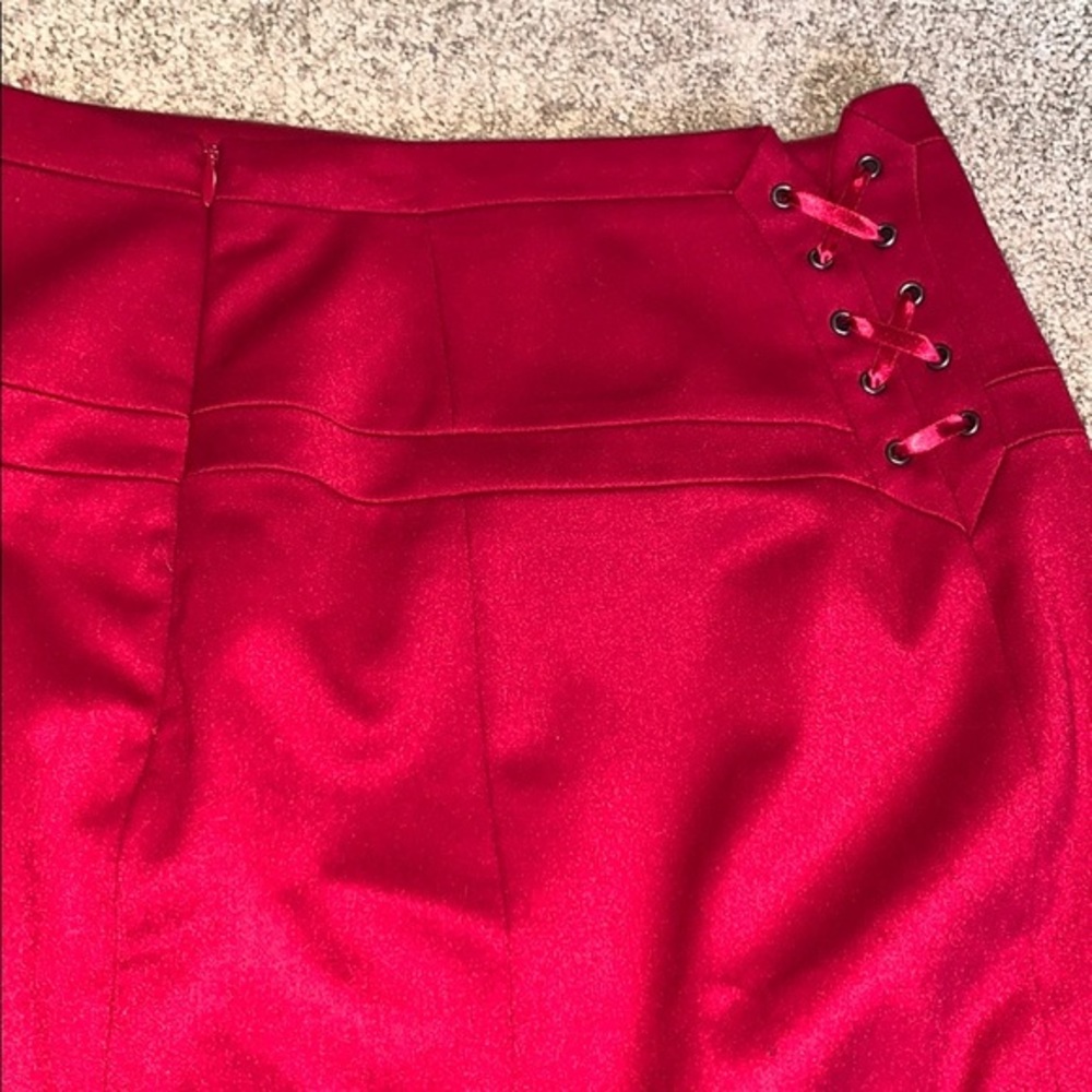 EXPRESS Design Studio Size 2 Red Pencil Skirt - Picture 6 of 10
